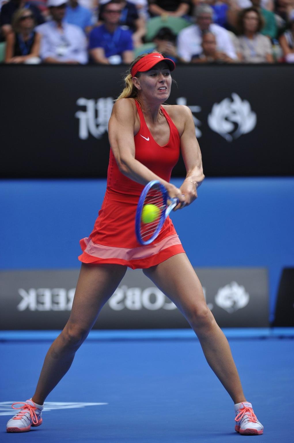 16P Maria Sharapova flashing her panties at the 2nd Round Match of Australian Open
