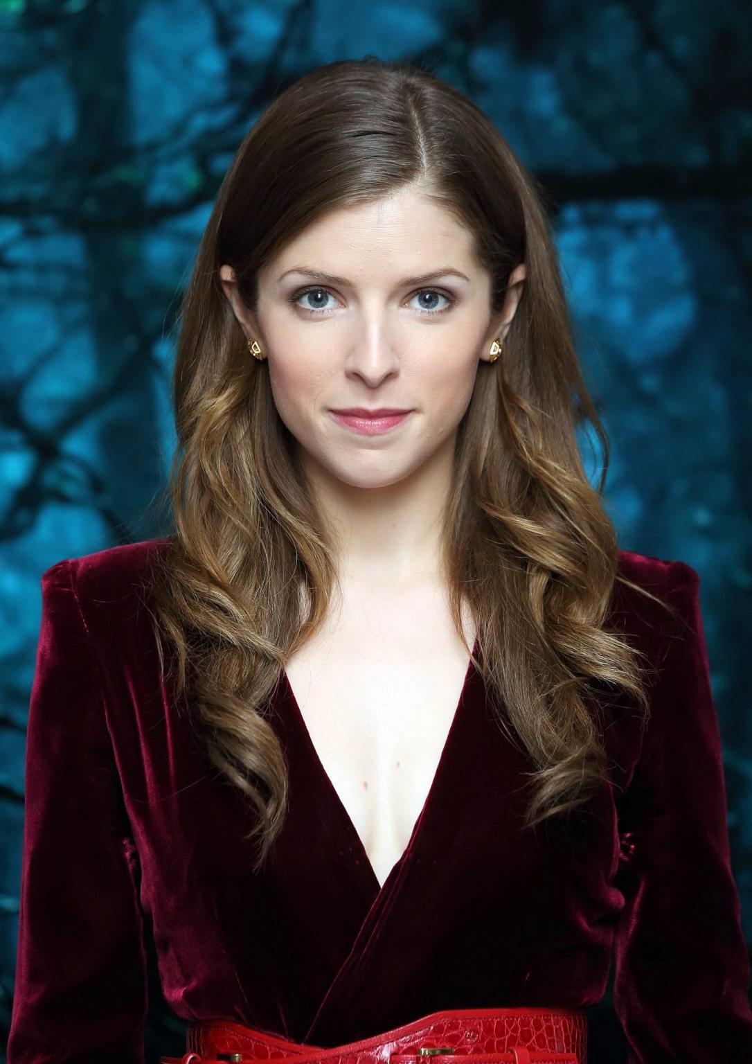 16P Anna Kendrick cleavy for Into The Woods photocall at Corinthia Hotel in London