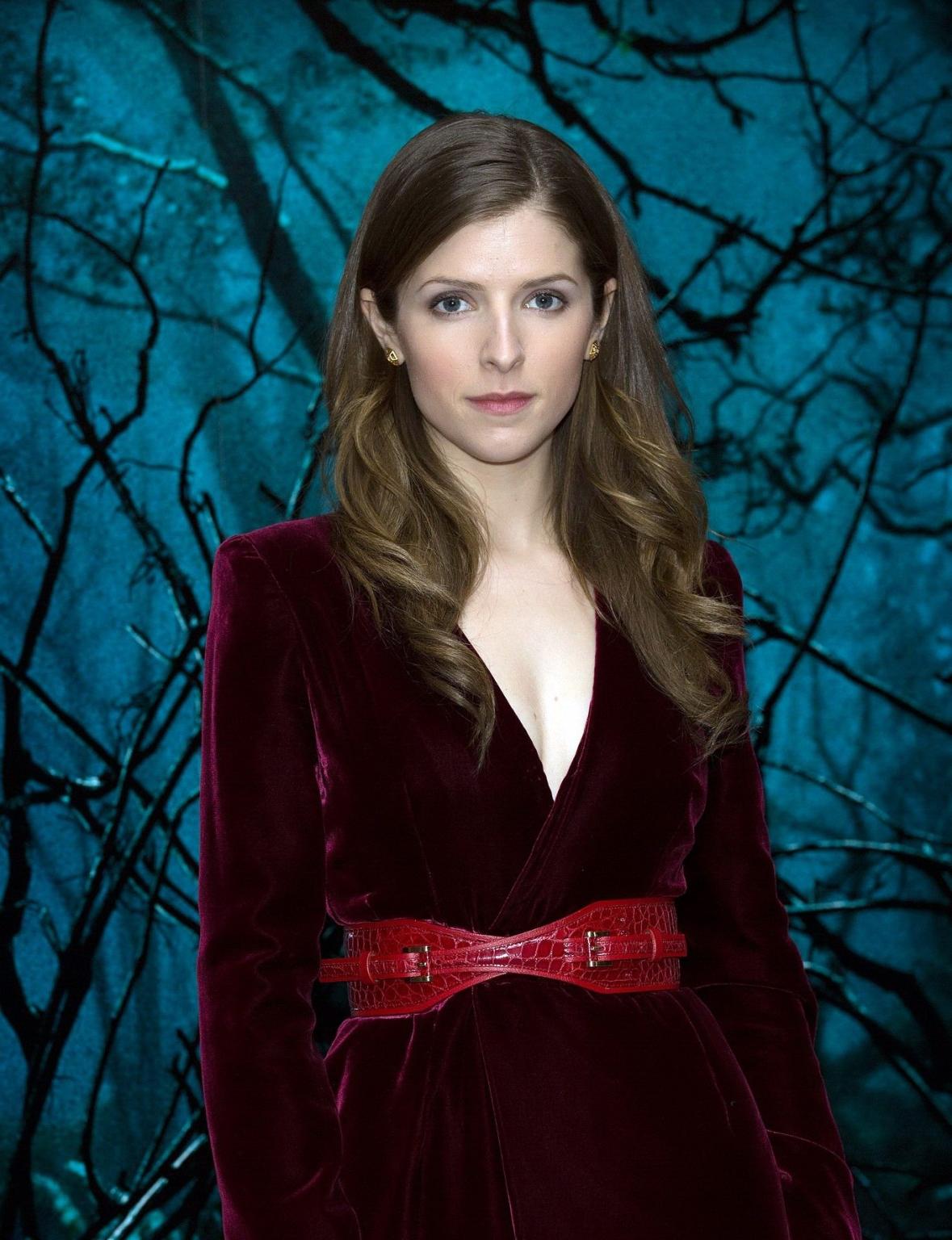 16P Anna Kendrick cleavy for Into The Woods photocall at Corinthia Hotel in London