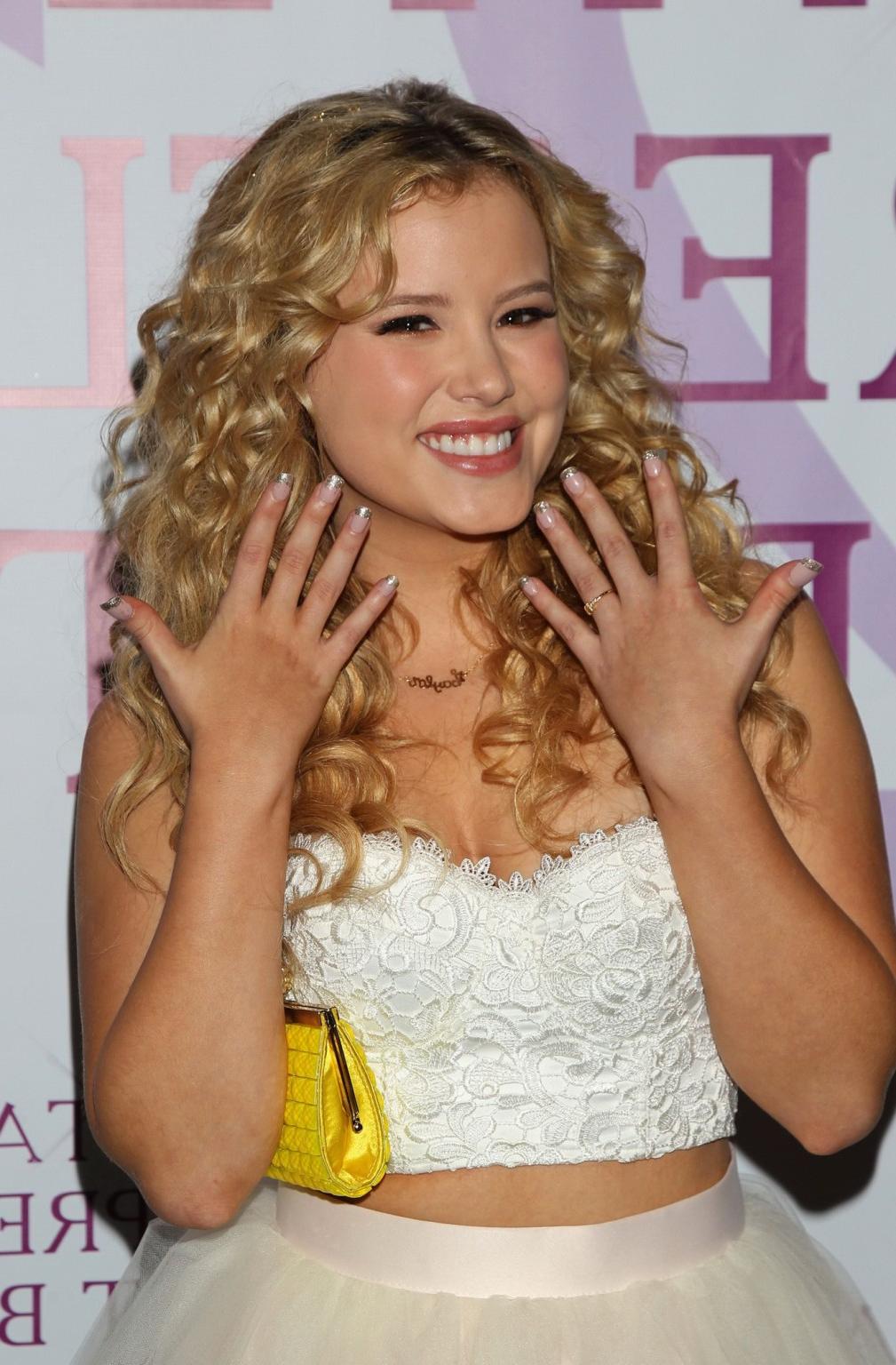 16P Taylor Spreitler busty in white belly top and short skirt at her 21st birthday p