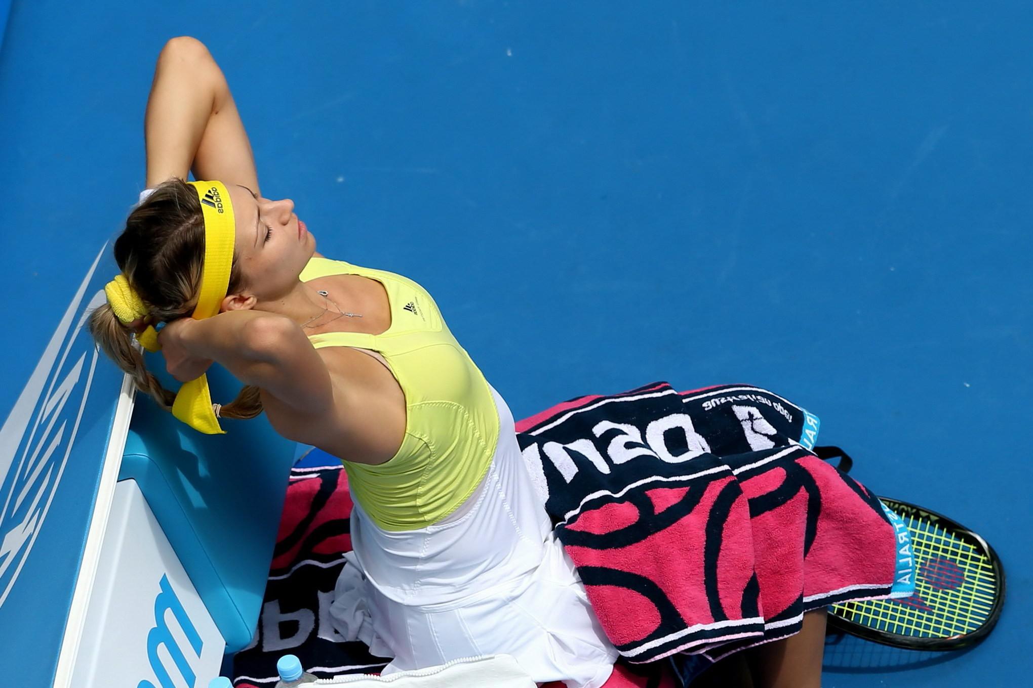 10P Maria Kirilenko flashing her white panties at the 2013 Australian Open