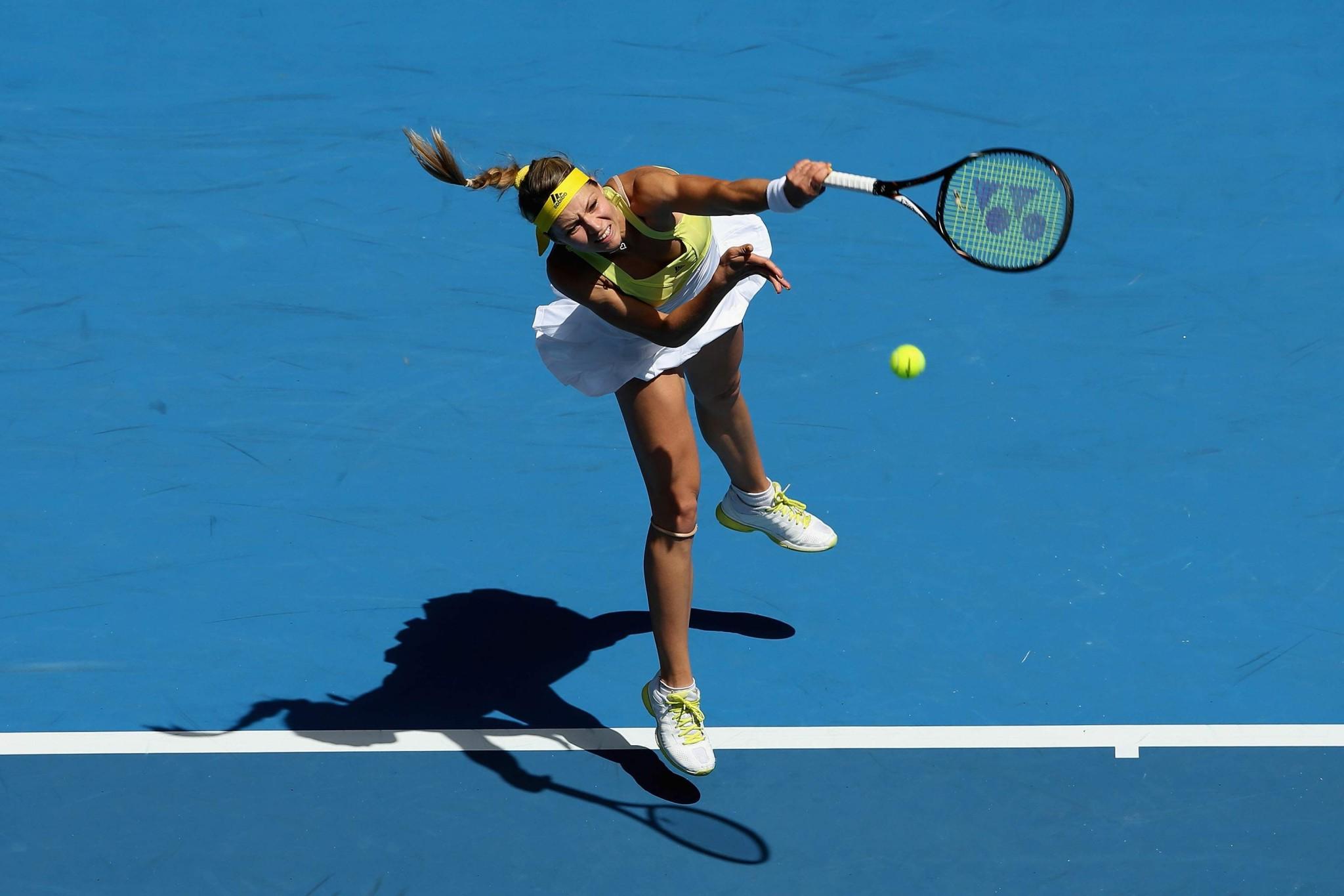 10P Maria Kirilenko flashing her white panties at the 2013 Australian Open