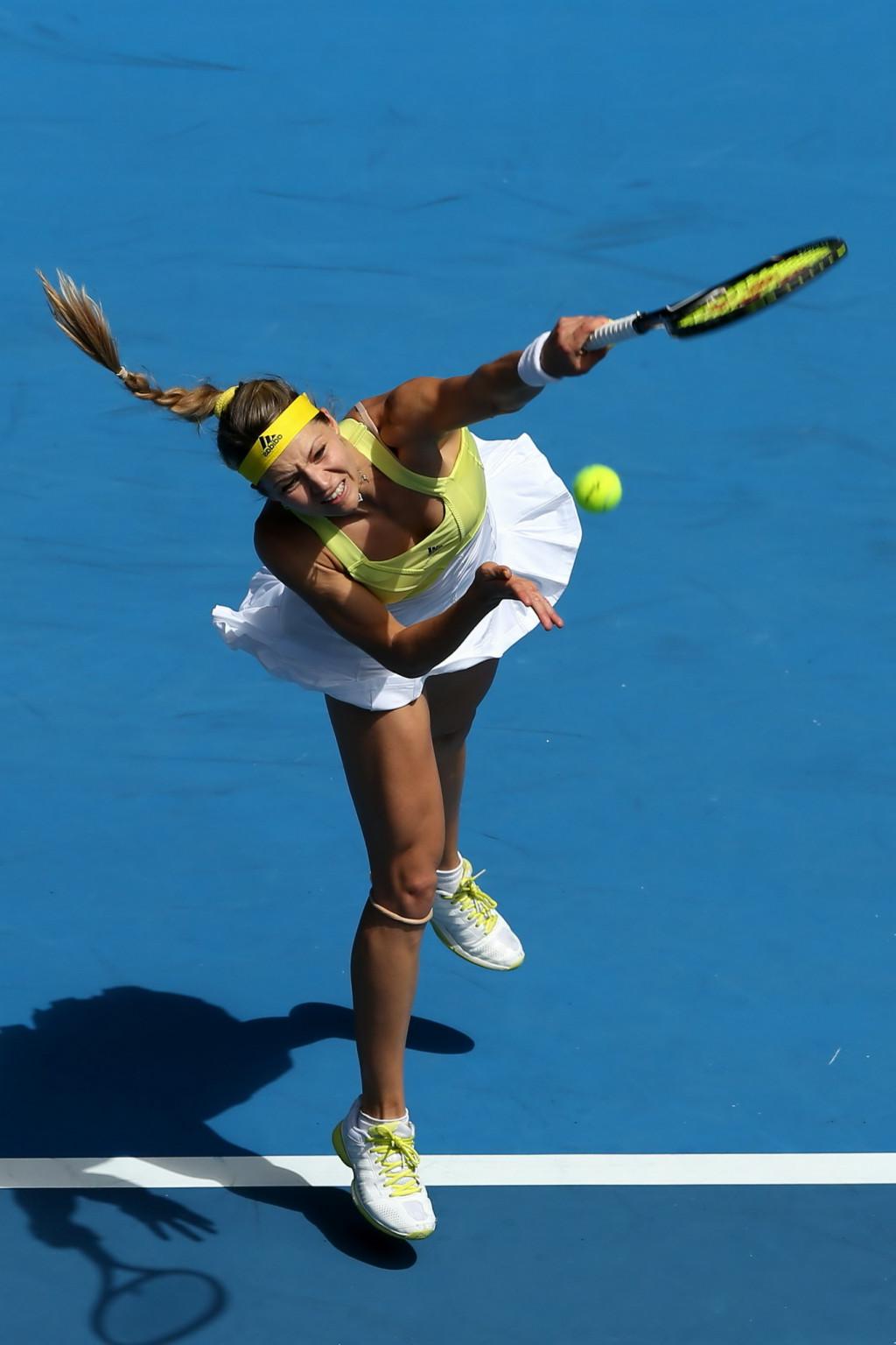 10P Maria Kirilenko flashing her white panties at the 2013 Australian Open