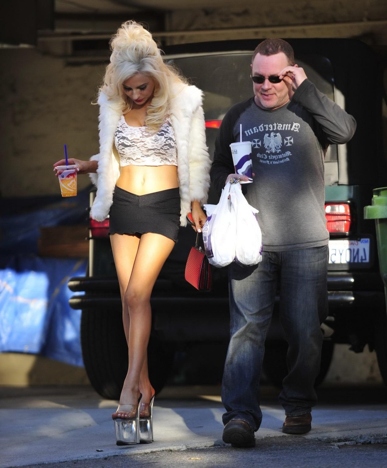 10P Courtney Stodden wearing see-through to bra belly top  mikro skirt outside her h