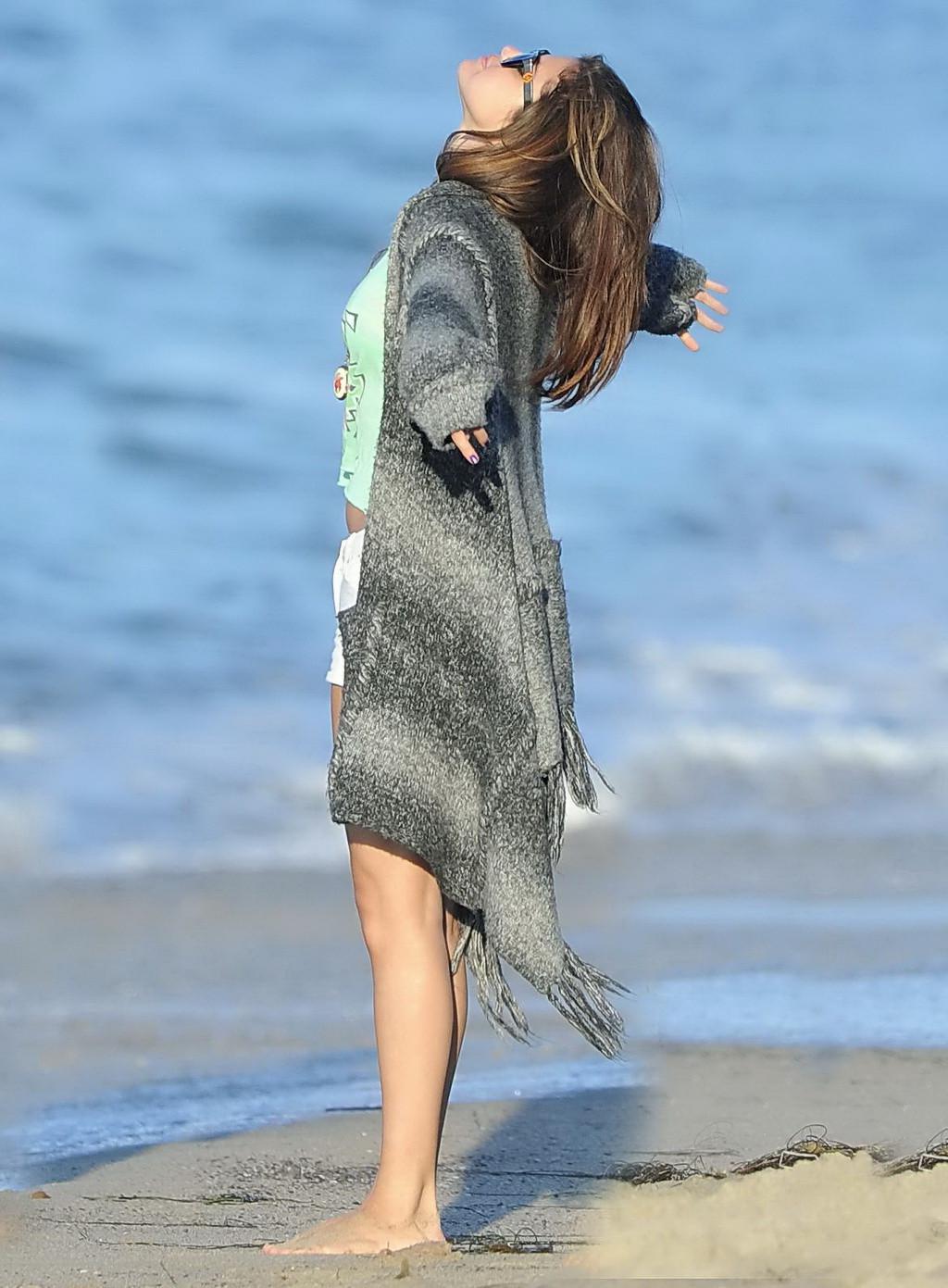 10P Gorgeous Selena Gomez showing her sexy belly wearing seethru to bikini top  tiny