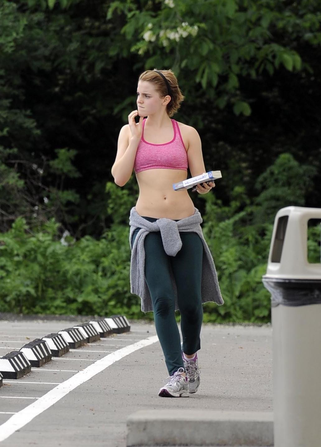 16P Emma Watson shows off her belly wearing sexy sports outfit in Pittsburgh