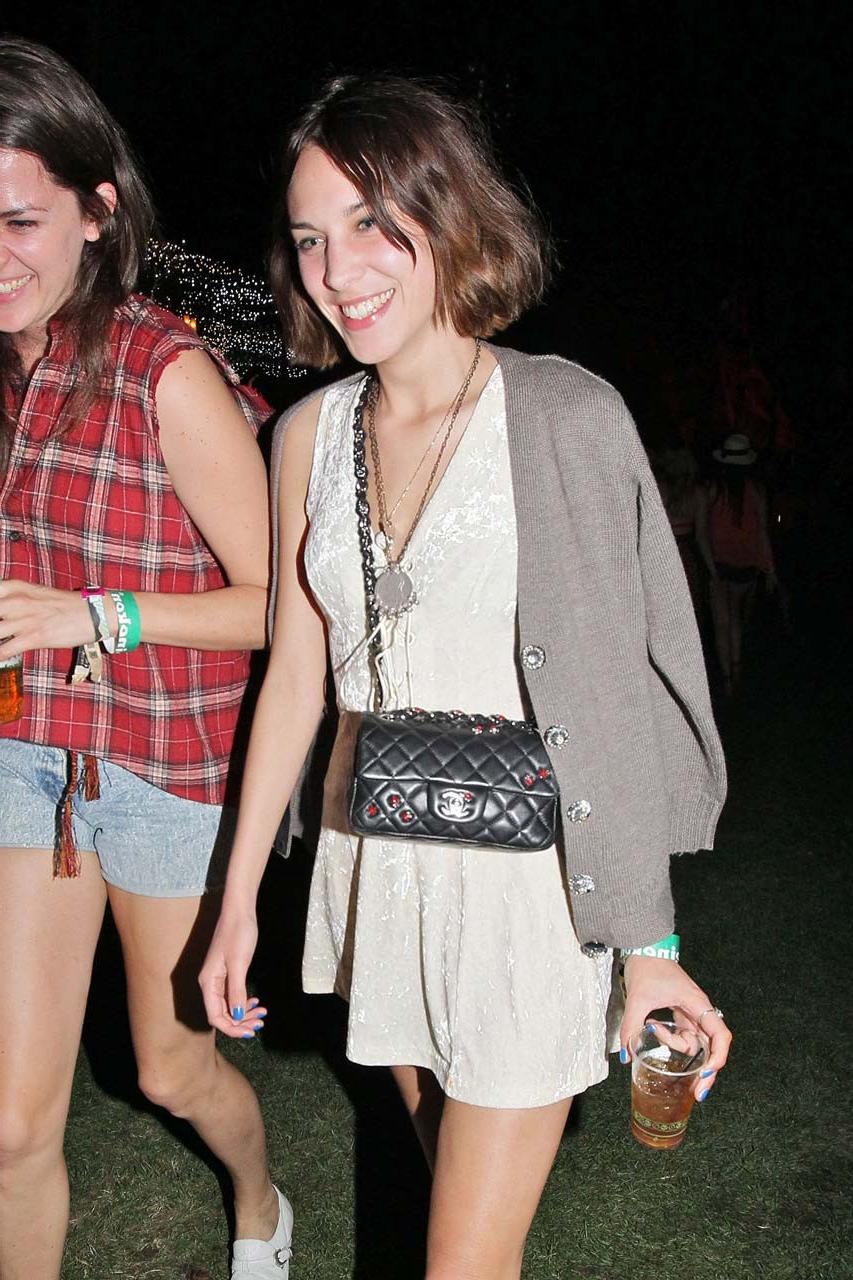 16P Alexa Chung upskirt in car paparazzi pictures and posing topless and leggy in mi