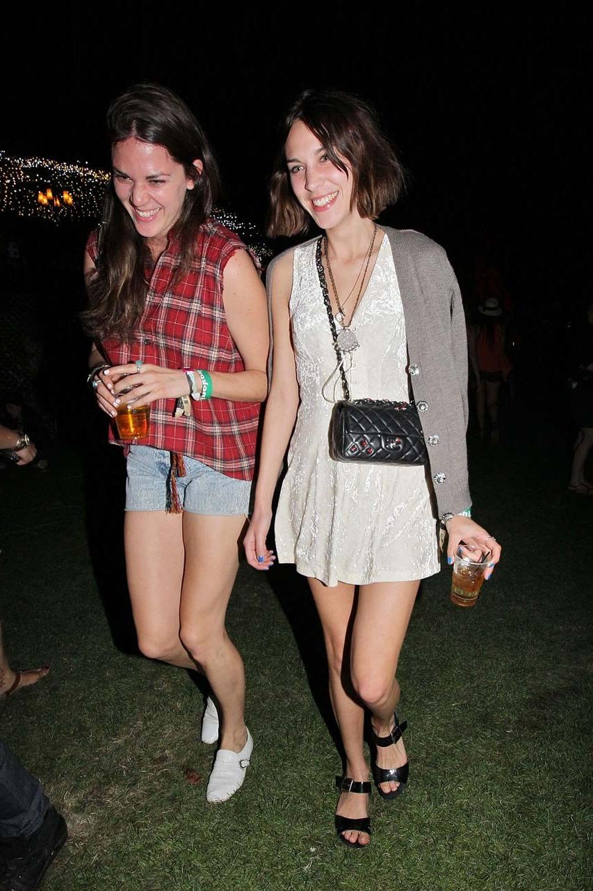 16P Alexa Chung upskirt in car paparazzi pictures and posing topless and leggy in mi
