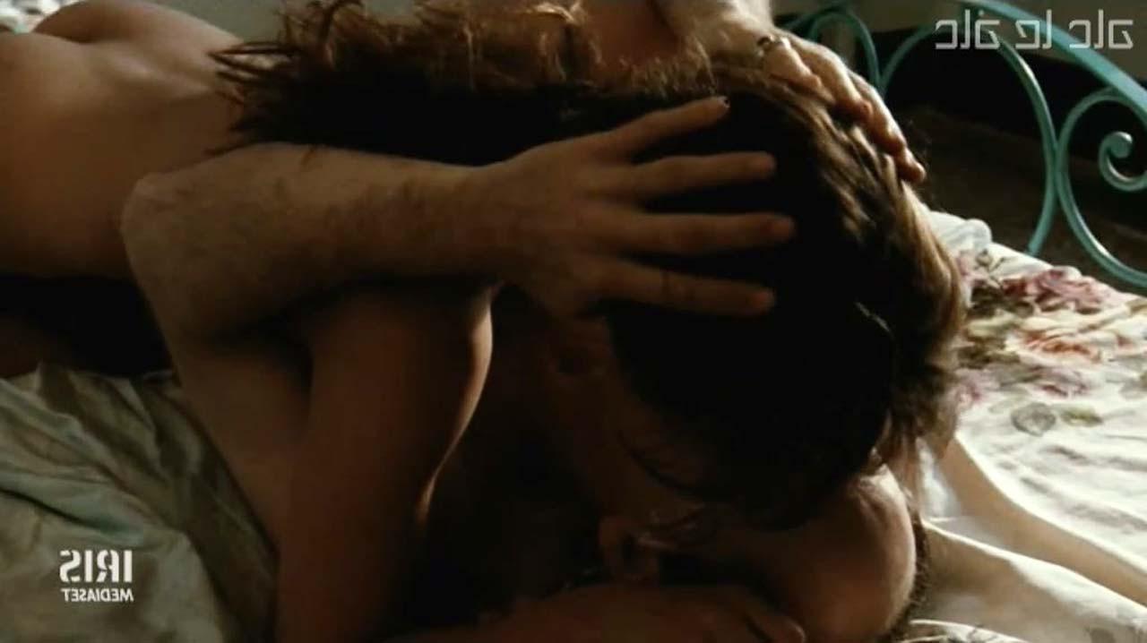 16P Sophie Marceau exposing her nice big boobs and hairy pussy in nude movie scenes