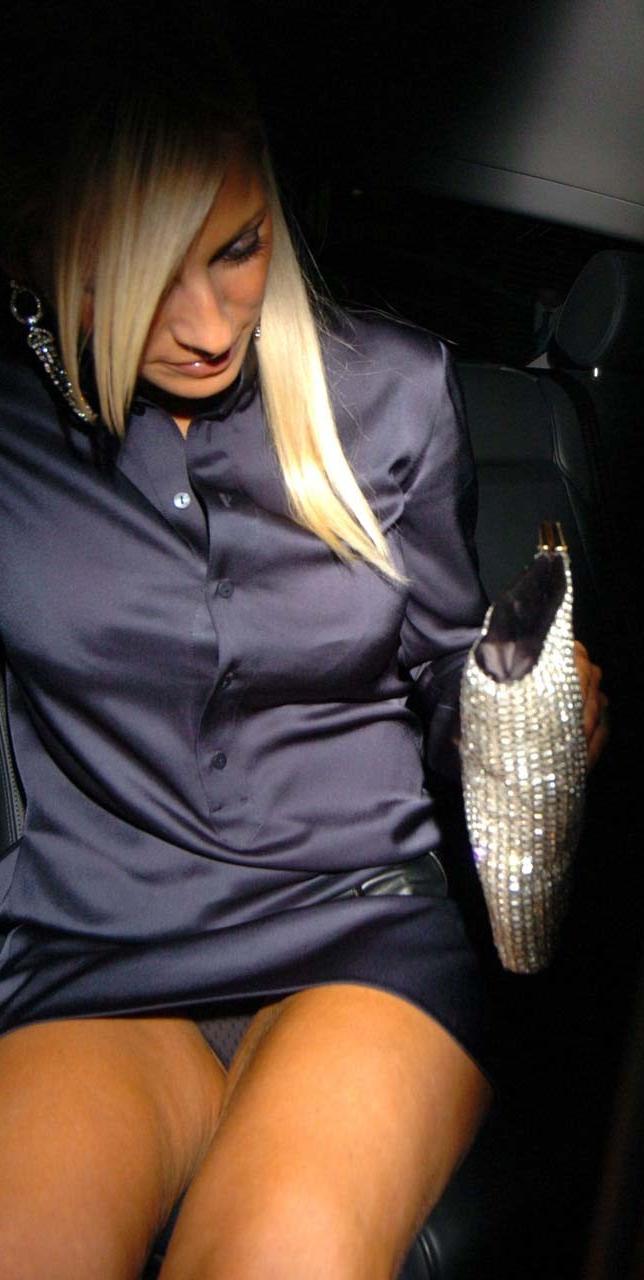 10P Tess Daly flashing her panties upskirt in car and side boobs paparazzi pictures