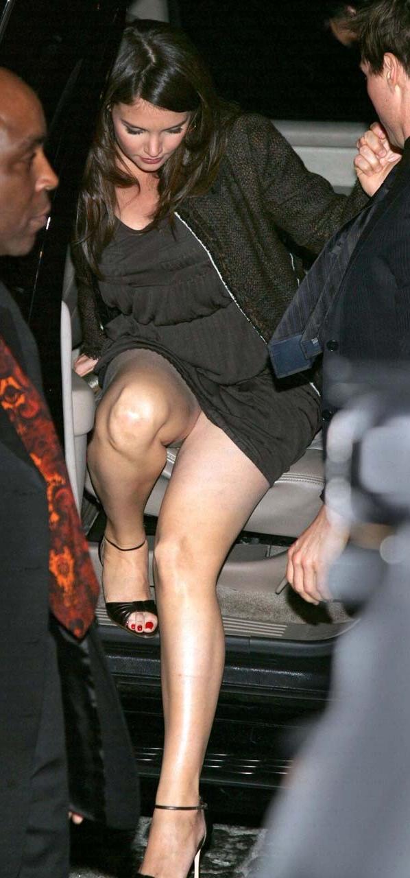 16P Katie Holmes flashing her panties upskirt in car and topless