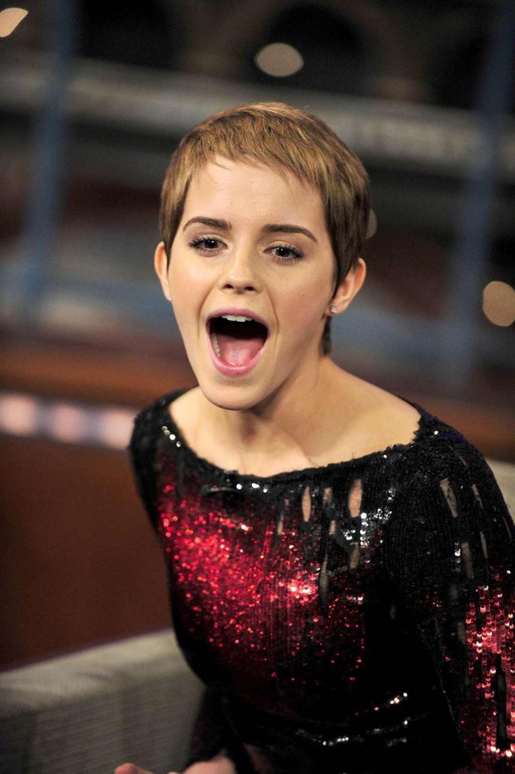 9P Emma Watson flashing her panties upskirt in car and nipple slip paparazzi shoots