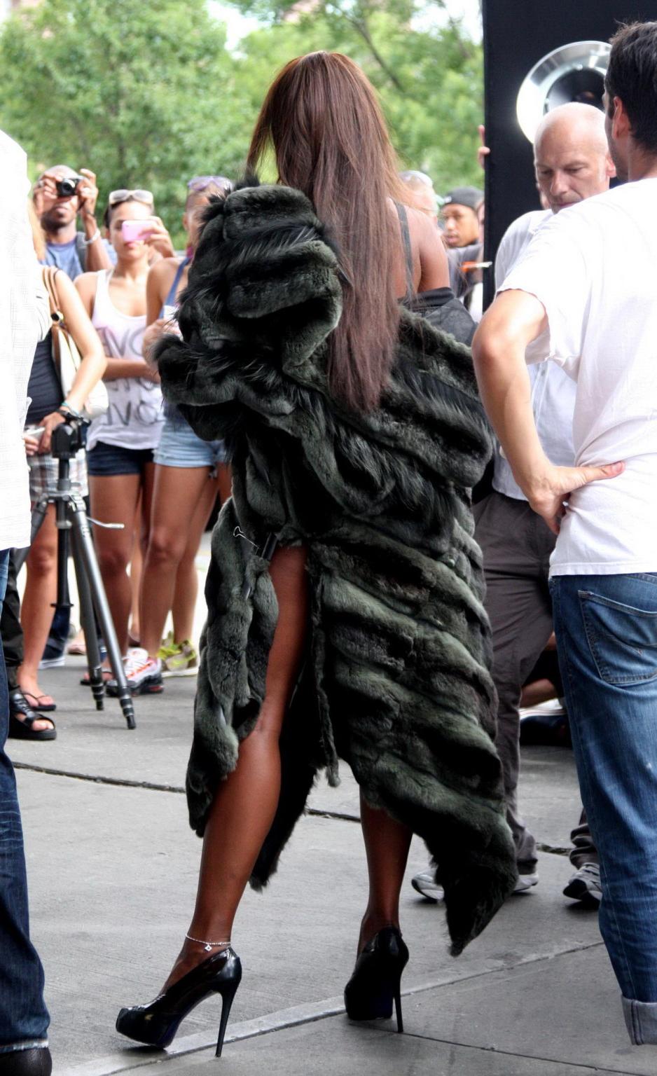 16P Naomi Campbell in teddie  fur coat showing pokies at the photoshoot in NYC