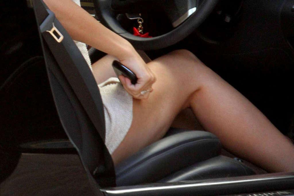 16P Lauren Conrad very leggy and upskirt in car paparazzi shoots