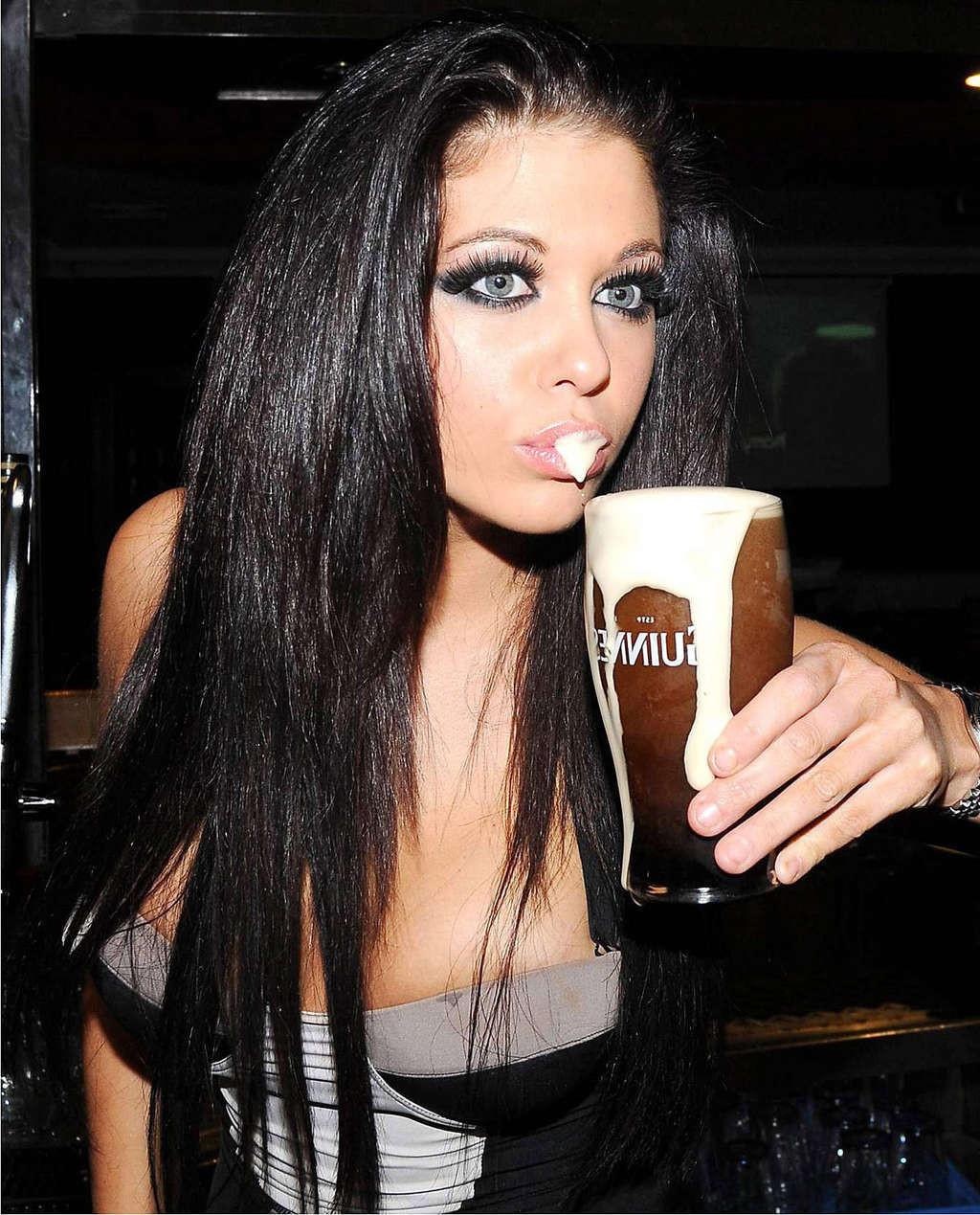 16P Bianca Gascoigne flashing her pusssy upskirt in car and topless