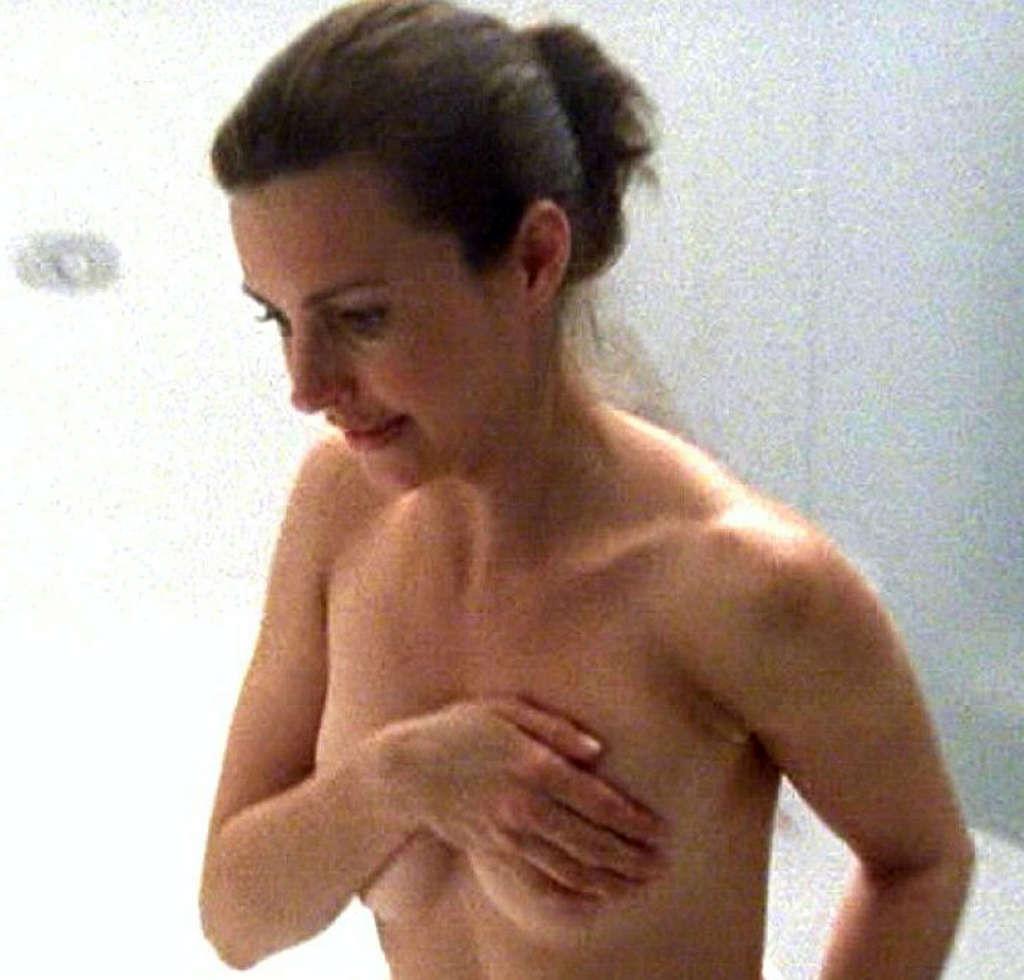 16P Kristin Davis get fucking and showing perfect tits and sexy pussy