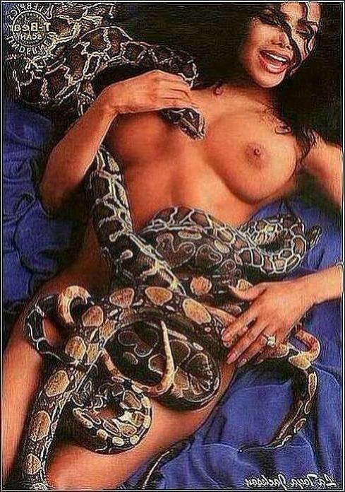 15P actress LaToya Jackson nudes from over the years