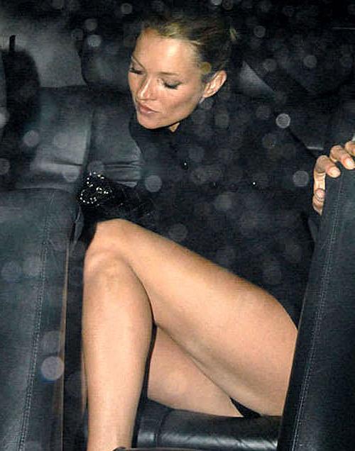 16P Kate Moss showing her nice tits and upskirt in car paparazzi pictures
