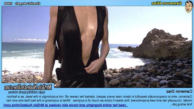 16P Cameron Diaz showing her perfect body