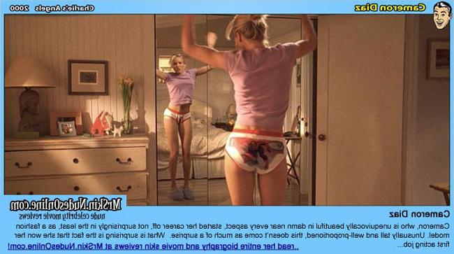 16P Cameron Diaz showing her perfect body