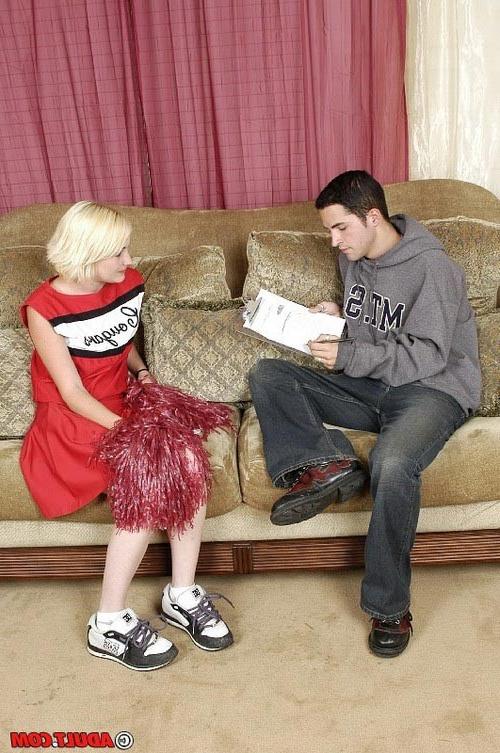 17P Cute blonde cheerleader showing her best skills at the audition
