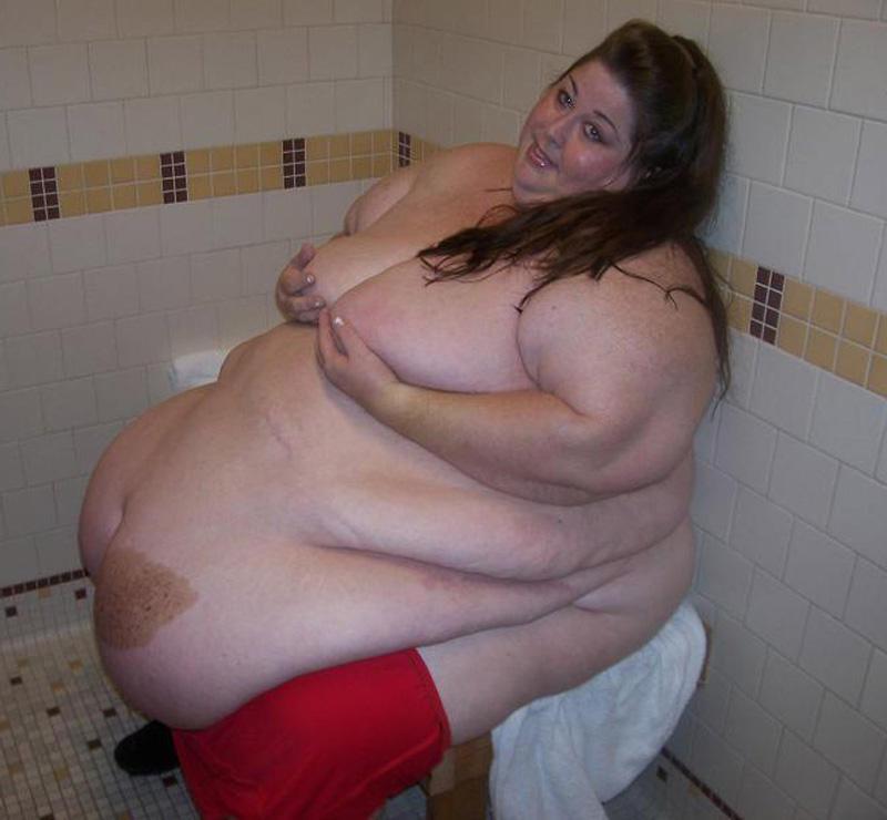 15P very fat mature with huge belly poser