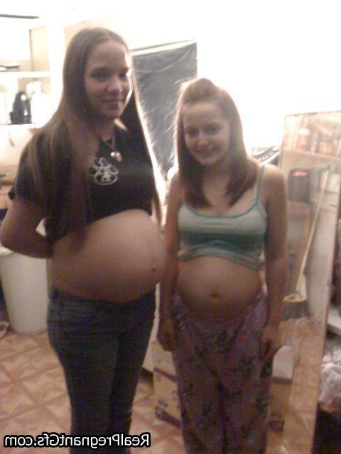 16P Amateur preggo girlfriends