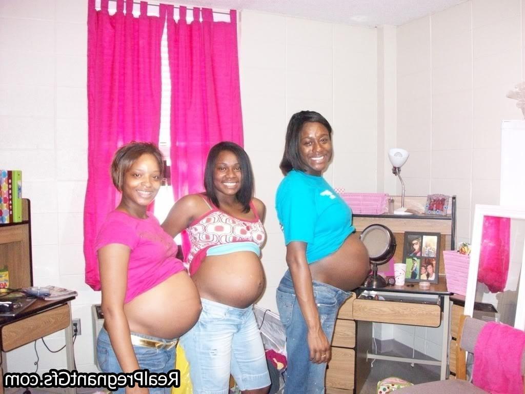 16P Amateur preggo girlfriends