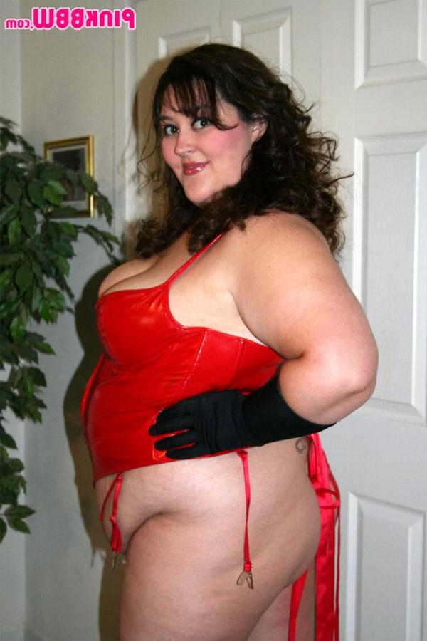 8P Brunette bbw dominatrix playing with her submissive