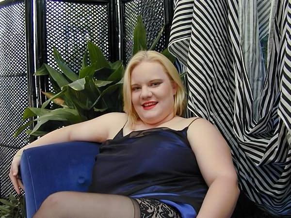 19P On couch stretched younger fat plumper