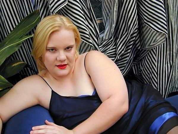 19P On couch stretched younger fat plumper