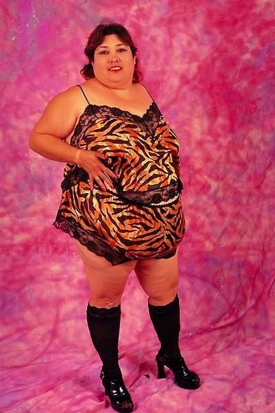 19P Fat flashy plumper huge belly