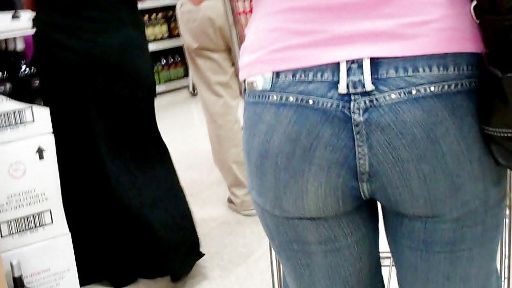 25P Beautiful girls butts & ass in jeans 