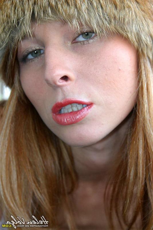 16P Russian Chick In a Fur Cap