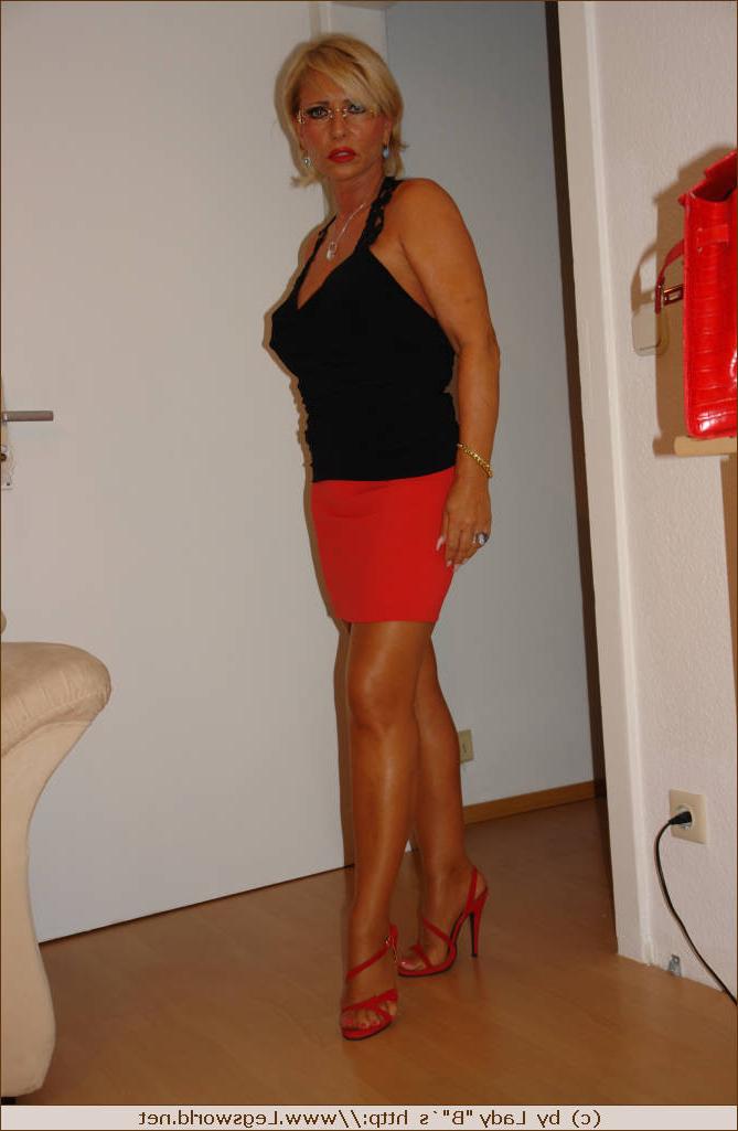 12P German mistress Barbara giving stocking footjob
