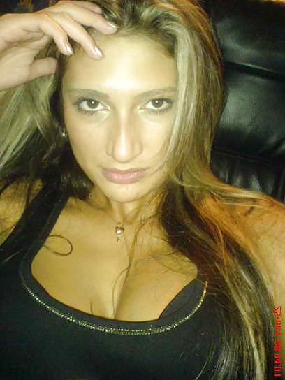 7P Perfect Busty Babe