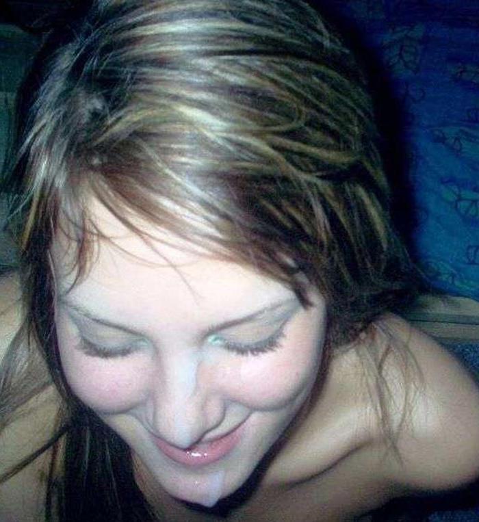 15P Real amateur girlfriends taking facials