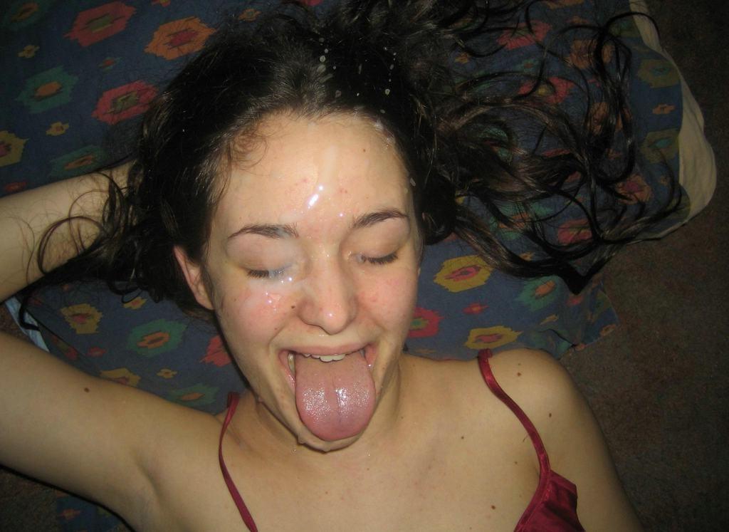 15P Amateur girlfriends get faces splattered with cum