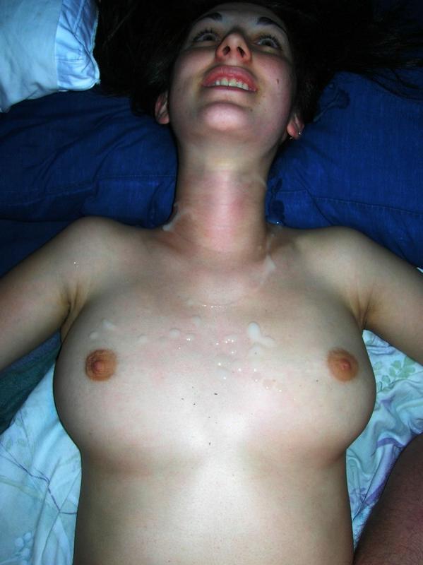 15P Amateur housewife shows tits and cunt