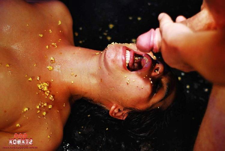 15P Helpless amateur get spanked and pissed all over her body
