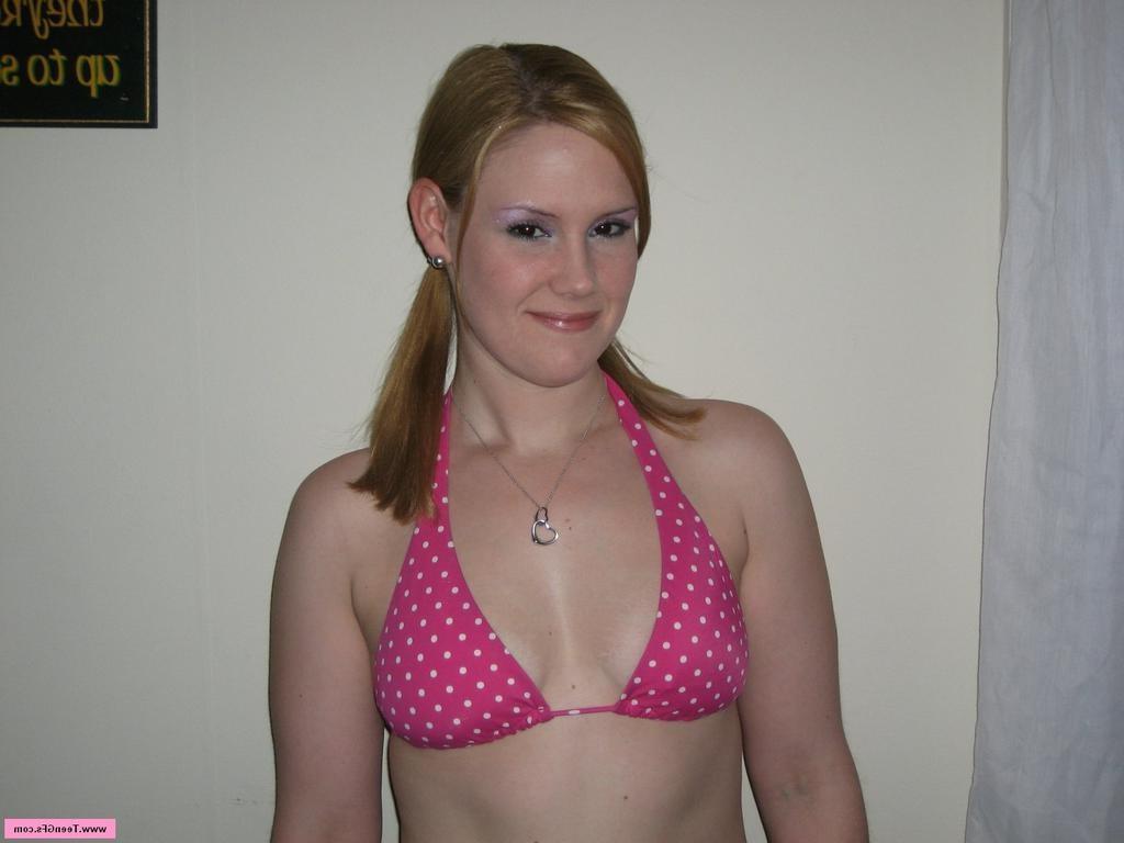 15P Homemade amateur girlfriend toy and facial cumshot