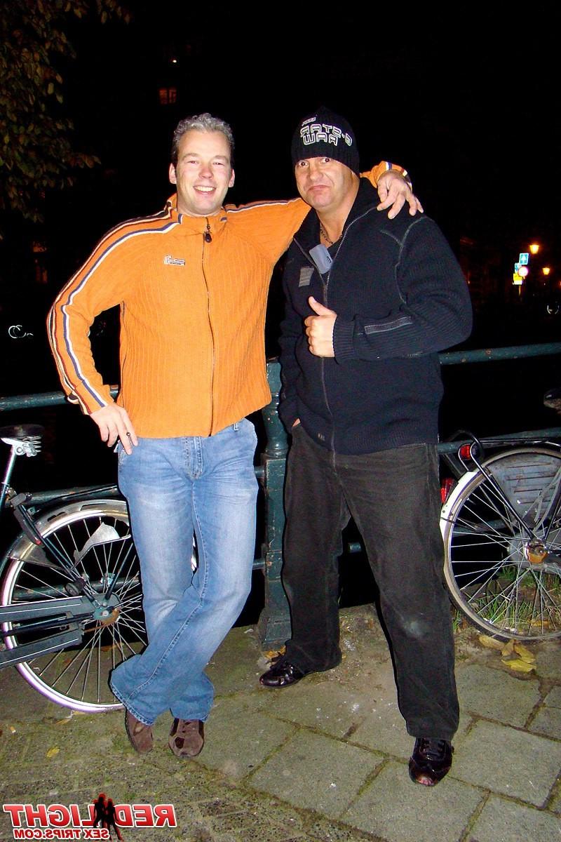 14P Tour operator guids sex tourist to his requested Spanish hooker