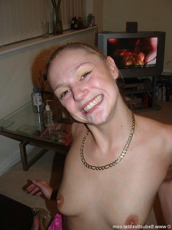 20P Nice sexy amateur cumfilled over the couch