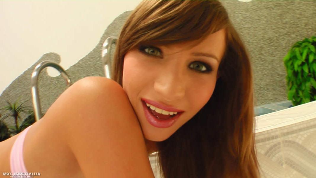 16P Two sexy babes sharking a lucky guys cock