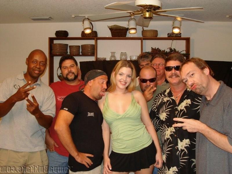 16P Amateur hottie gets gang banged and cummed on