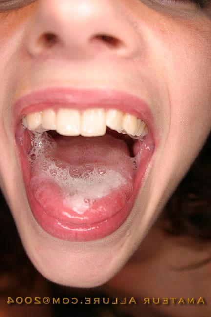 16P naughty teen school girl gives head in car and swallows jizz