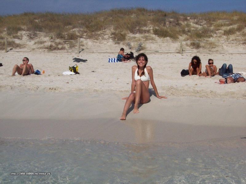 14P Sexy non-nude chicks posing for their boyfriends