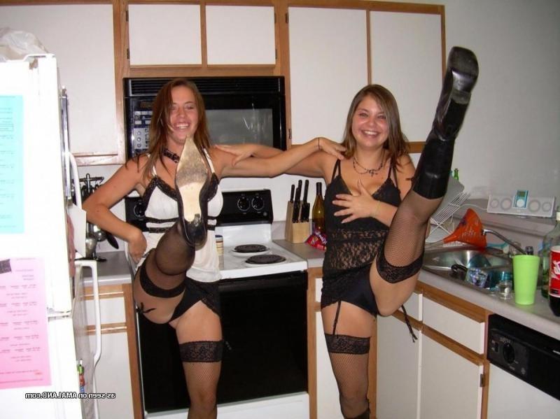 10P Naughty non-nude pics of GFs in sexy stockings