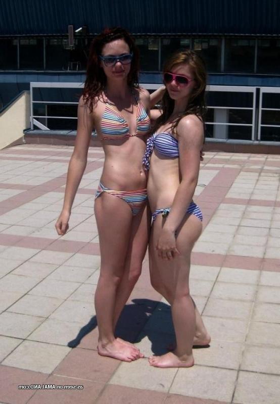 14P Non-nude amateur chicks posing for the cam