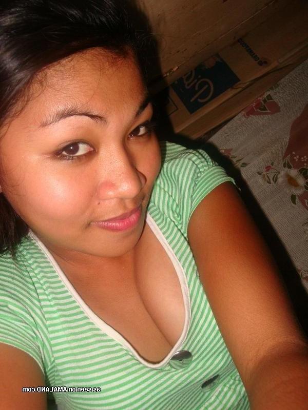 10P Hot collection of fine sexy amateur girlfriends' selfpics